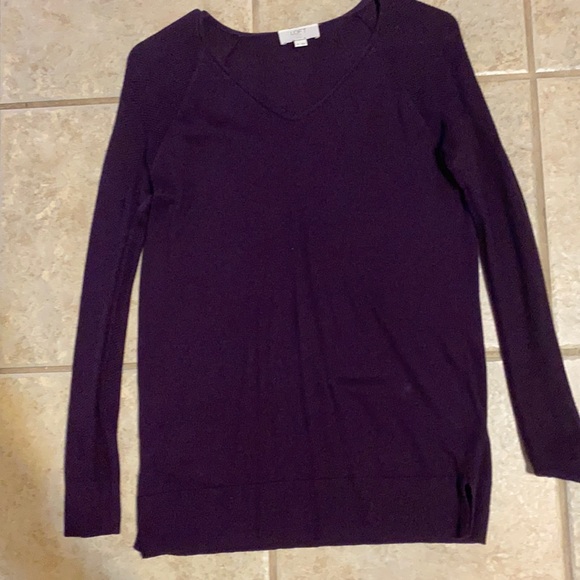 Small petite loft brand sweater - Picture 1 of 2
